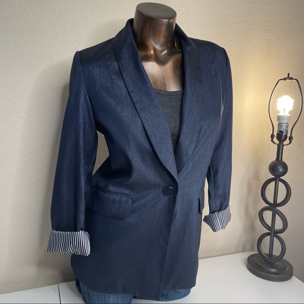Ellen Tracy blue sparkle blazer. Size XS